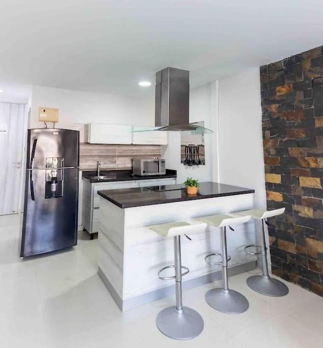 Prime Location: Fully Equipped Loft In El Laguito