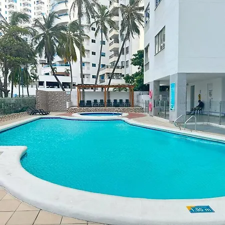 Prime Location: Fully Equipped Loft In El Laguito Apartment