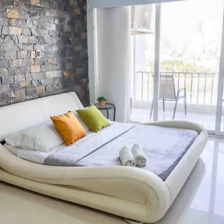 Apartamento Prime Location: Fully Equipped Loft In El Laguito Cartagena